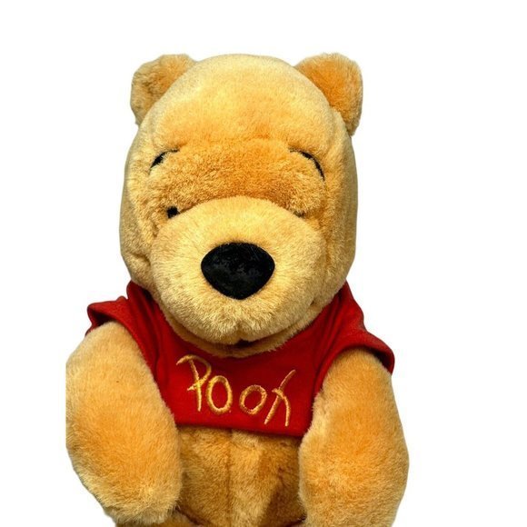 Vintage 1990s Disney Store Parks Winnie the Pooh Plush Stuffed Animal Doll 10" - Picture 2 of 5